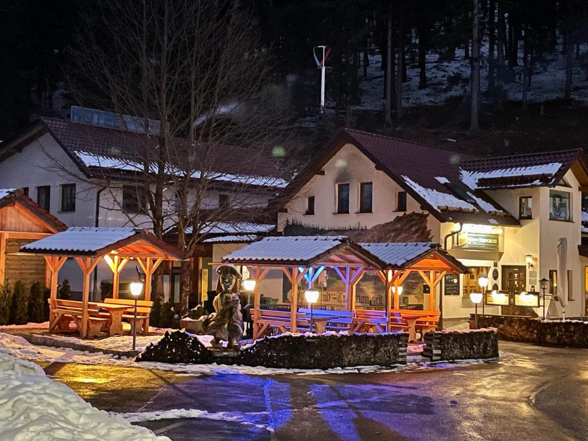 Hotel & Gasthaus Sterngrund Zella-Mehlis Zewnętrze zdjęcie