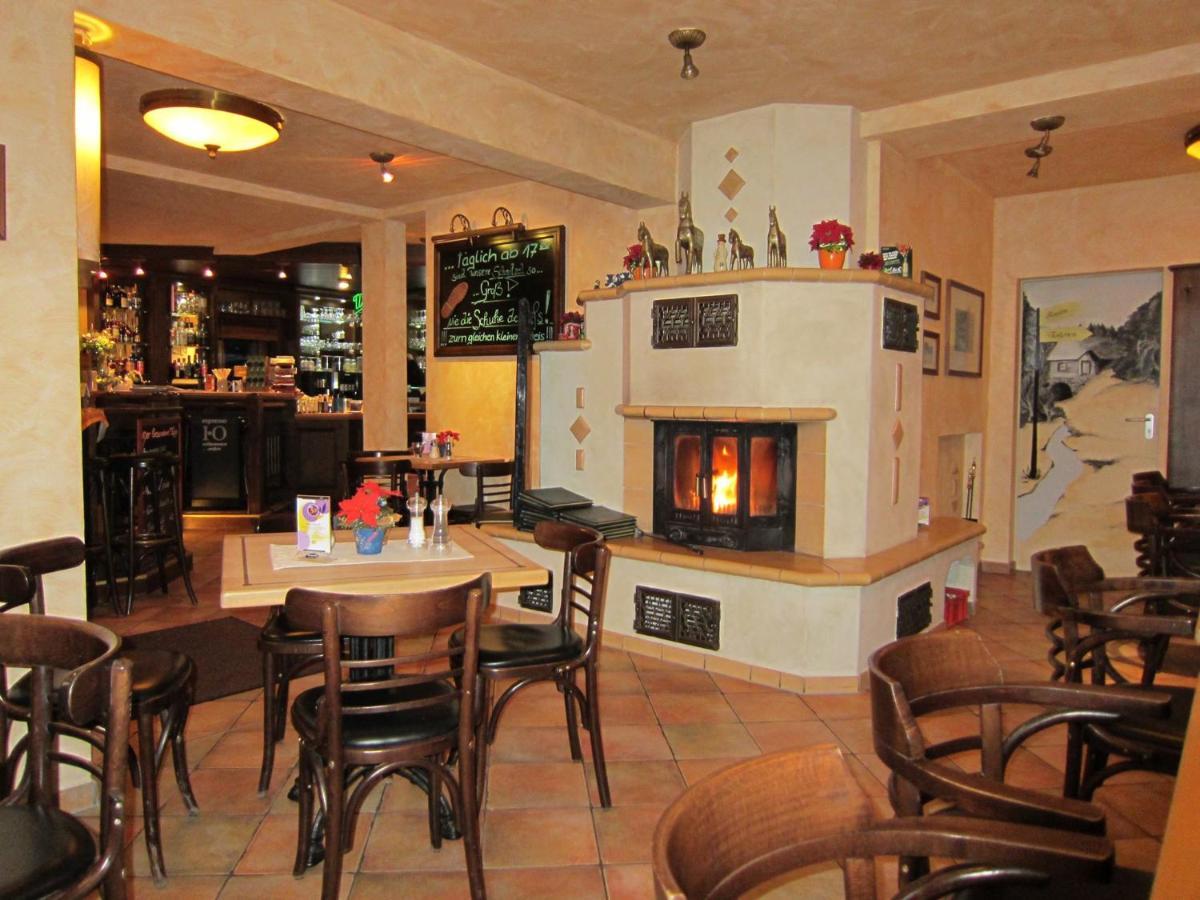 Hotel & Gasthaus Sterngrund Zella-Mehlis Zewnętrze zdjęcie