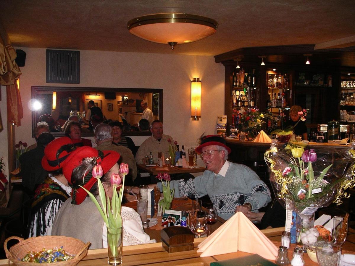 Hotel & Gasthaus Sterngrund Zella-Mehlis Zewnętrze zdjęcie