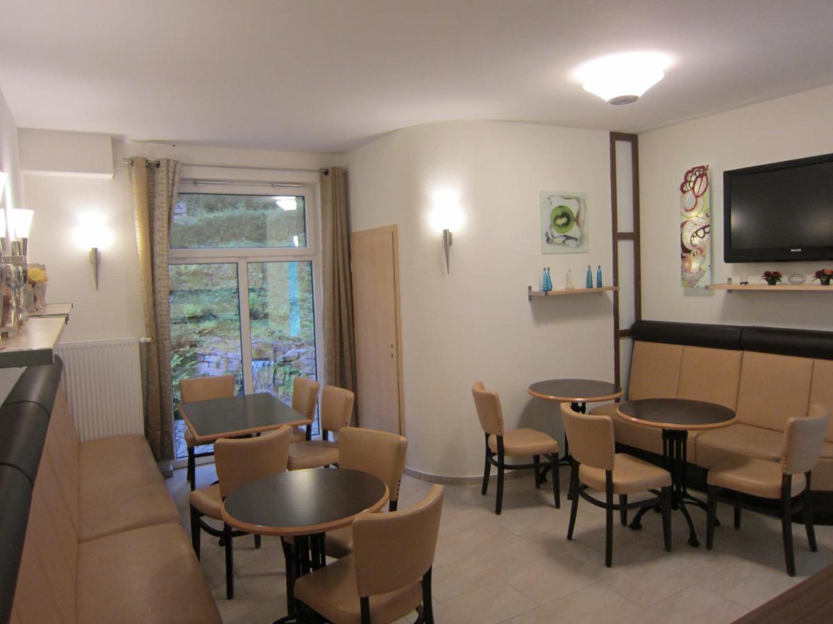 Hotel & Gasthaus Sterngrund Zella-Mehlis Zewnętrze zdjęcie